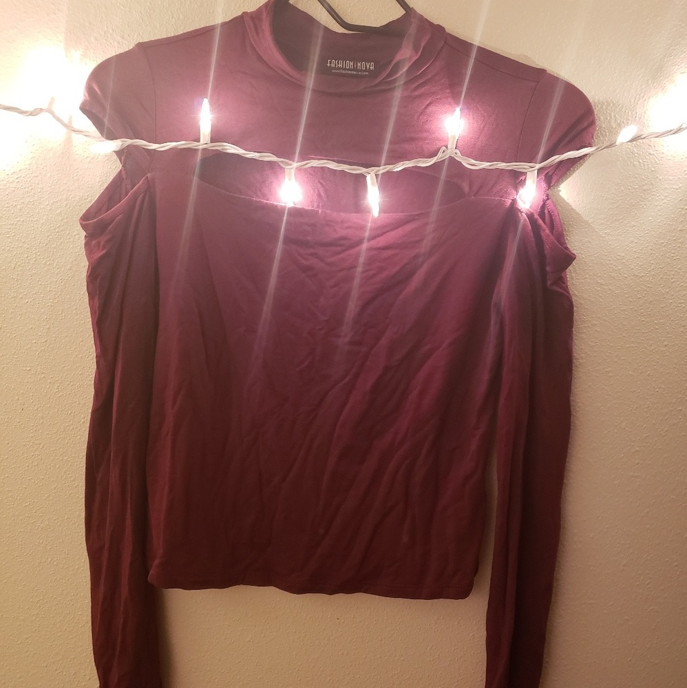 Fashion Nova Keyhole Long Sleeve